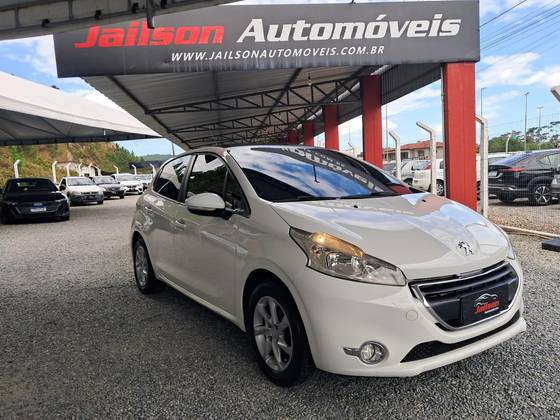 PEUGEOT 208 1.6 GRIFFE 16V FLEX 4P AUTOMÁTICO